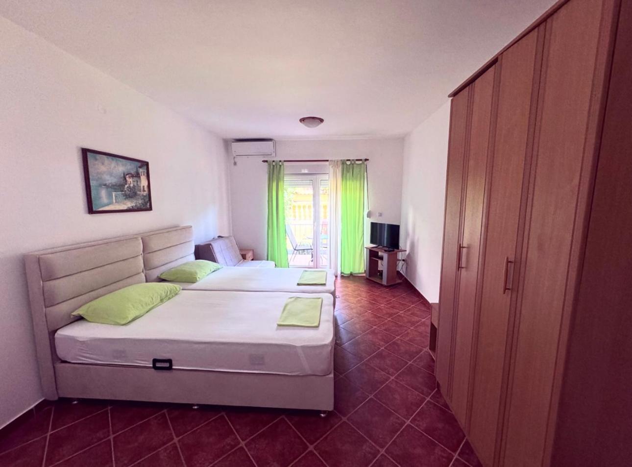 Guesthouse Mb Knezevic Budva Exterior photo